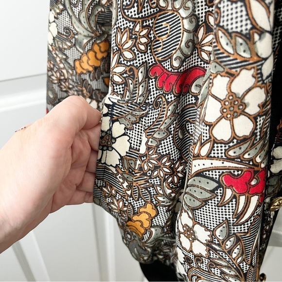 Vintage Reversible 2-in-1 Floral & Animal Print Bomber Jacket - Large - Picture 8 of 15